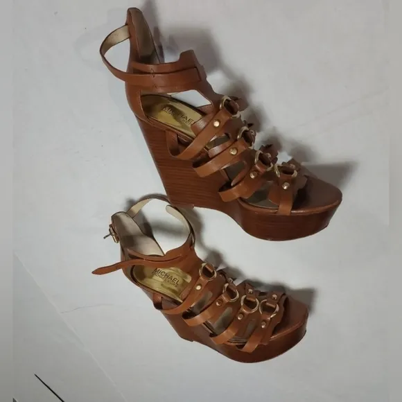 Michael Kors leather platform wedges Size 9.5M Brown Gold Rings