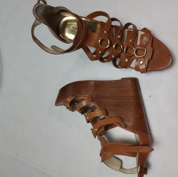 Michael Kors leather platform wedges Size 9.5M Brown Gold Rings