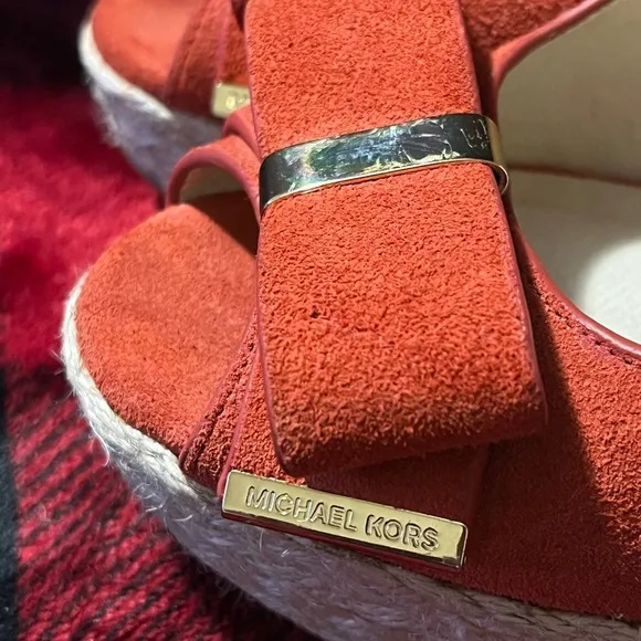 MICHAEL KORS MEG 7M Wedges SUEDE Heels ORANGE Open Toes Peep Platforms Shoes