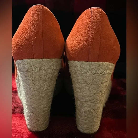 MICHAEL KORS MEG 7M Wedges SUEDE Heels ORANGE Open Toes Peep Platforms Shoes