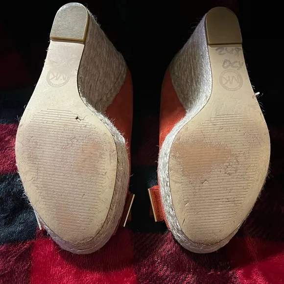 MICHAEL KORS MEG 7M Wedges SUEDE Heels ORANGE Open Toes Peep Platforms Shoes