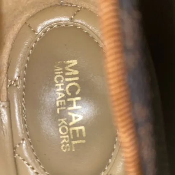 Michael Kors Signature Print Gale Flats, Size 7.5, Color: Brown