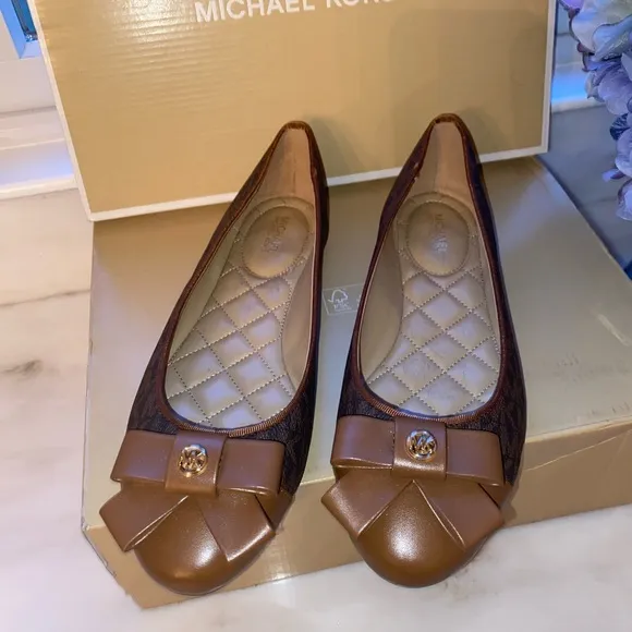Michael Kors Signature Print Gale Flats, Size 7.5, Color: Brown