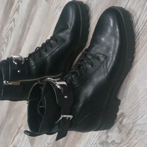 Michael Kors Women's Black Leather Ankle Boots Lace Up Moto Combat Size 8.5
