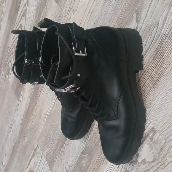 Michael Kors Women's Black Leather Ankle Boots Lace Up Moto Combat Size 8.5