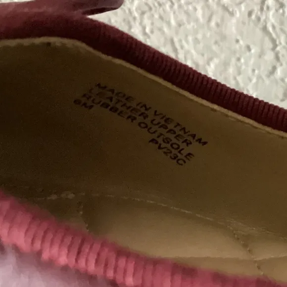 MICHAEL KORS Women's Nori Round Toe Slip-On Ballet Flats, size 6