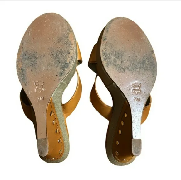 MICHAEL MICHAEL KORS Camel Cross Strap Leather &amp; Canvas Wedges Size 7 EU…