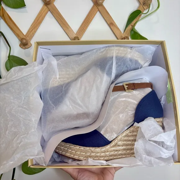 MICHAEL MICHAEL KORS Kendrick Canvas Wedges