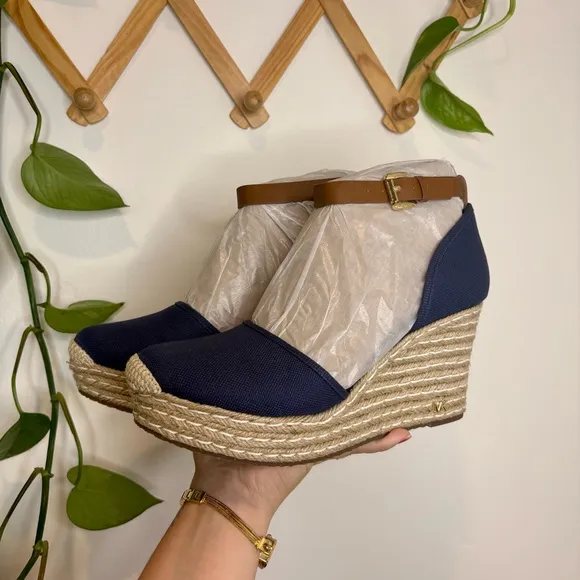 MICHAEL MICHAEL KORS Kendrick Canvas Wedges