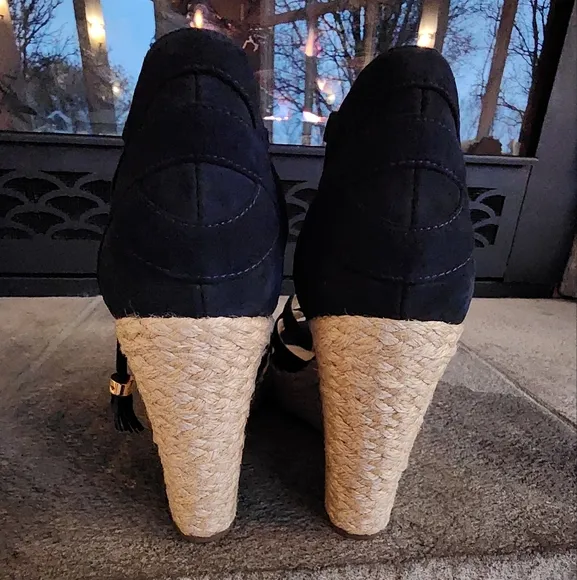 Michael Michael Kors Mirabel  Suede Admiral Wedge. BNIB. Size 8