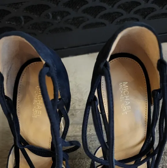 Michael Michael Kors Mirabel  Suede Admiral Wedge. BNIB. Size 8