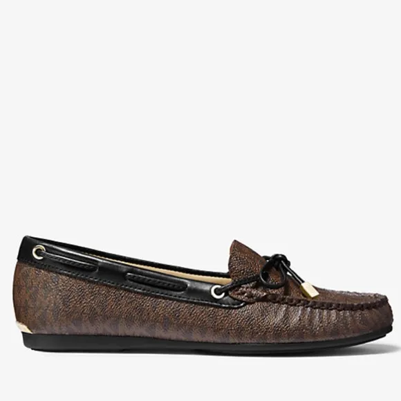 MICHAEL MICHAEL KORS | NWT Sutton Logo Moccasin