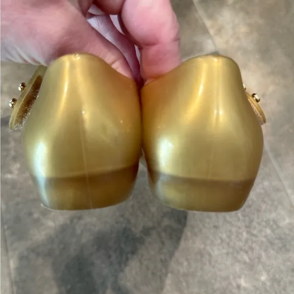 Mini Melissa Ultragirl gold flowers shoes