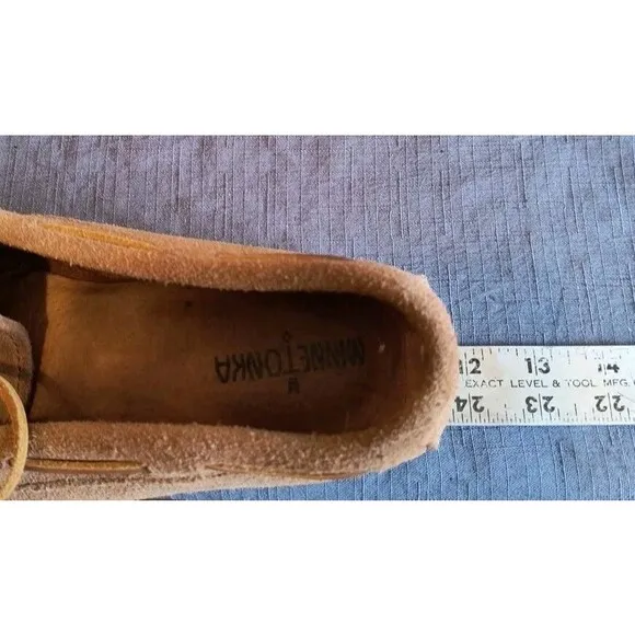 Minnetonka  Men 10 Ladies 11.5 Laced Moccasins Brown All Leather Driving Sole