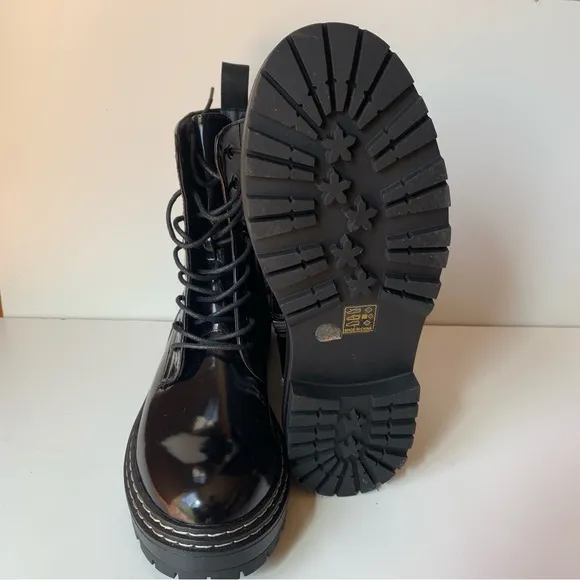 Misguided Women’s Black Combat Boots Lace Up  Size 9