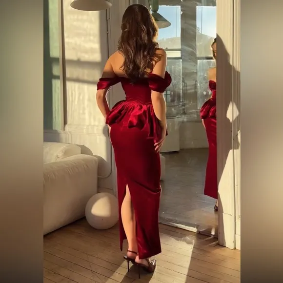 Miss Circle- red velvet peplum bustier off shoulder bubble hem midi dress