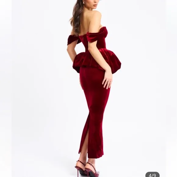 Miss Circle- red velvet peplum bustier off shoulder bubble hem midi dress