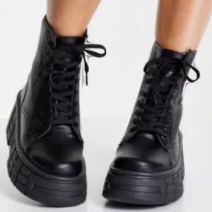 Miss Selfridge Adele Black PU Chunky Platform Combat Punk Goth Boots Lace Up
