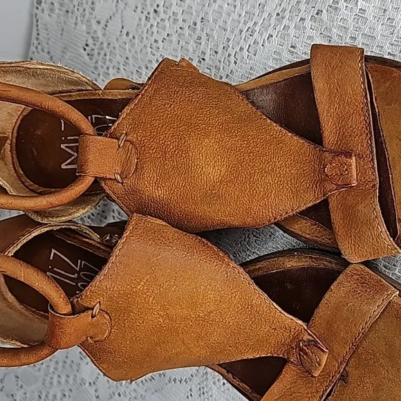 Miz Mooz tan leatherankle strap open toe sandal wedges size 7 (37)
