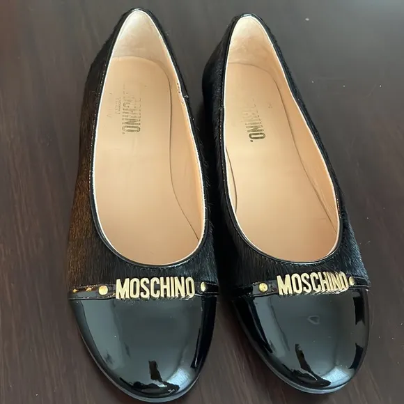 Moschino Patent Leather Cow Hide Moccasins Kids Sz 37
