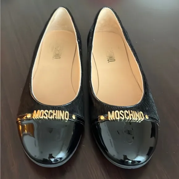 Moschino Patent Leather Cow Hide Moccasins Kids Sz 37