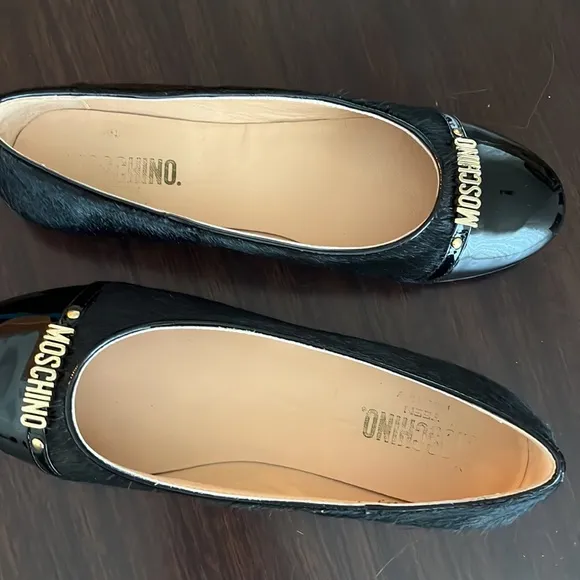 Moschino Patent Leather Cow Hide Moccasins Kids Sz 37