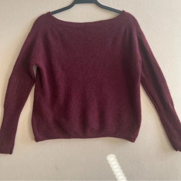 Naadam 100% Cashmere Boatneck Sweater Berry Women’s size Small
