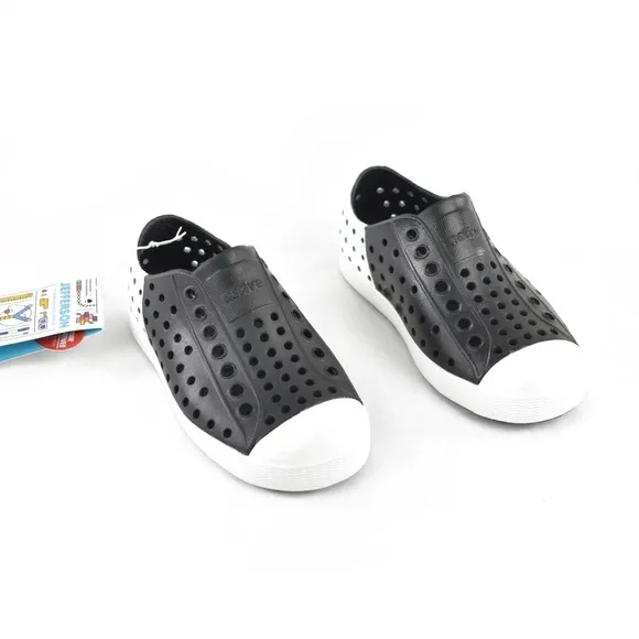 Native Kids Jefferson Black and White Two Tone Slip On Shoes Size 10