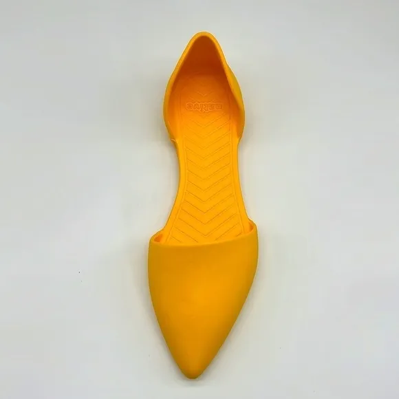 Native - NWT Audrey Groovy Yellow Pointed Toe Lightweight Flats Size 8