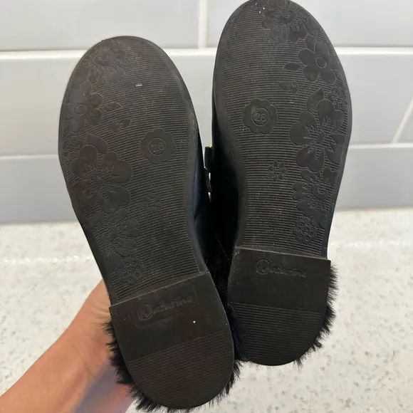 Naturino Black Moccasins with Gold Buckle and Furry Sole