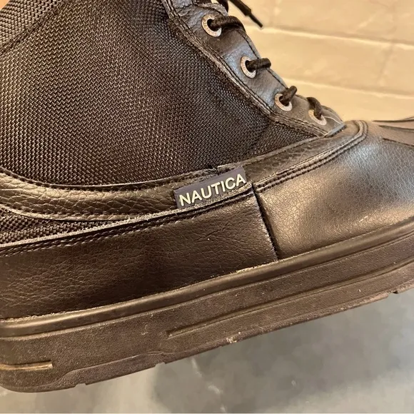 Nautica sz 10 black leather canvas lace-up duck boots