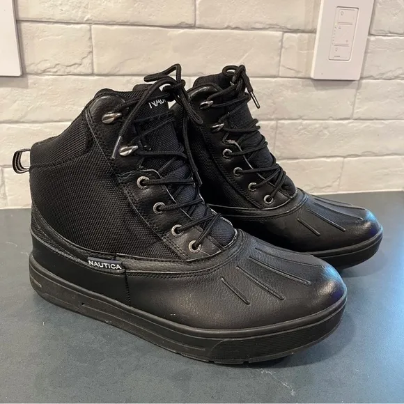 Nautica sz 10 black leather canvas lace-up duck boots
