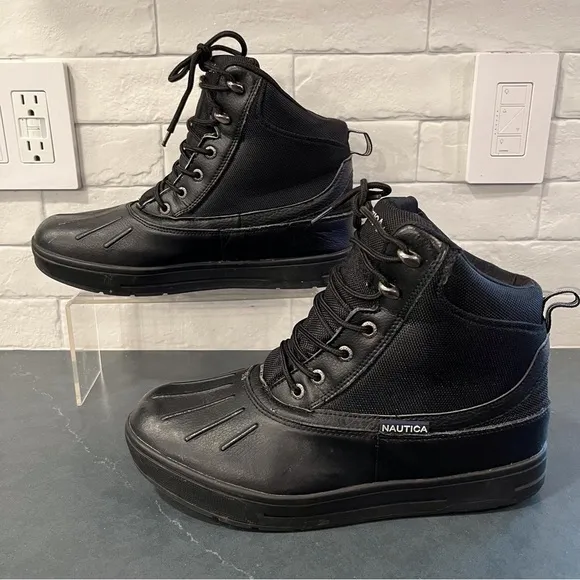 Nautica sz 10 black leather canvas lace-up duck boots