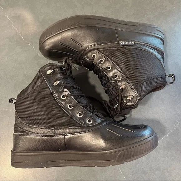 Nautica sz 10 black leather canvas lace-up duck boots