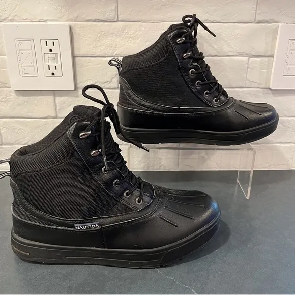 Nautica sz 10 black leather canvas lace-up duck boots