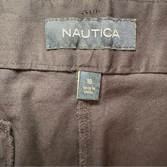 Nautica Women's 4&quot; Mid Rise Twill Shorts Bundle - Navy Blue &amp; Red - Size 16