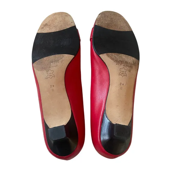Neiman Marcus 9.5 Amalfi Italian Leather Round Toe Kitten Heels Ballet Flats Red
