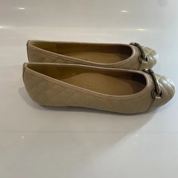 Neiman Marcus Sean Quilted Ballet Flats (5 1/2M)