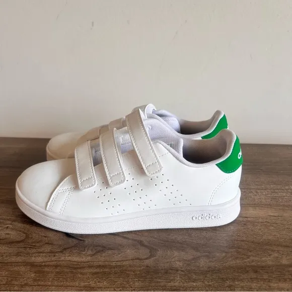 NEW Adidas Advantage CF C Youth Shoe Size 2