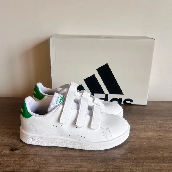 NEW Adidas Advantage CF C Youth Shoe Size 2