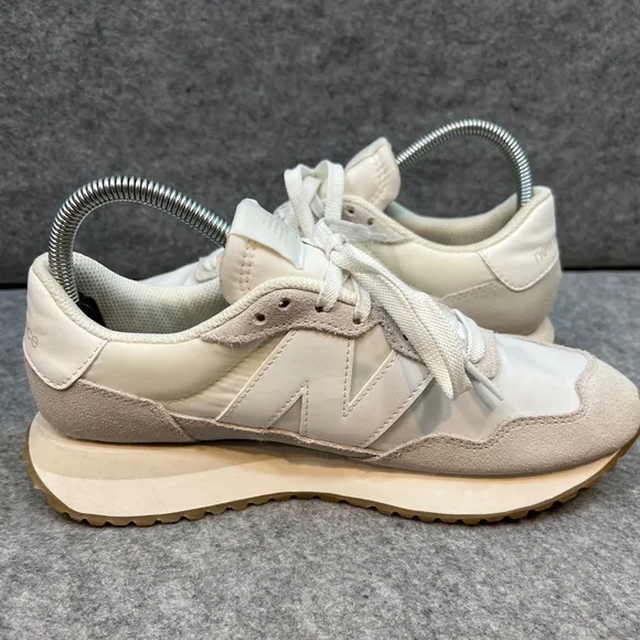 New Balance 237 Sneakers Retro Style, Neutral Casual Shoes, Women's Size 7.5