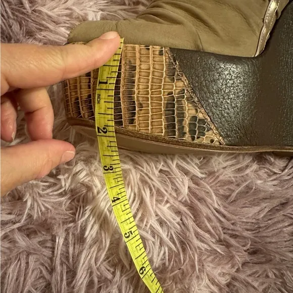 New Baldan Brown and Tan Leather Suede Peep Toe Sandal Wedges Size 38