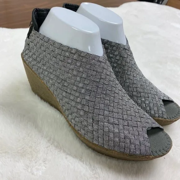 NEW!‎ Bernie Mev. &quot;Sabrina&quot; Open Toe Slip On Wedges, size EU 41