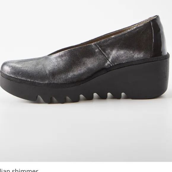 New Beso Wedge ShoeLeather Shoe (ID: A158265)Designed by Fly London size 40