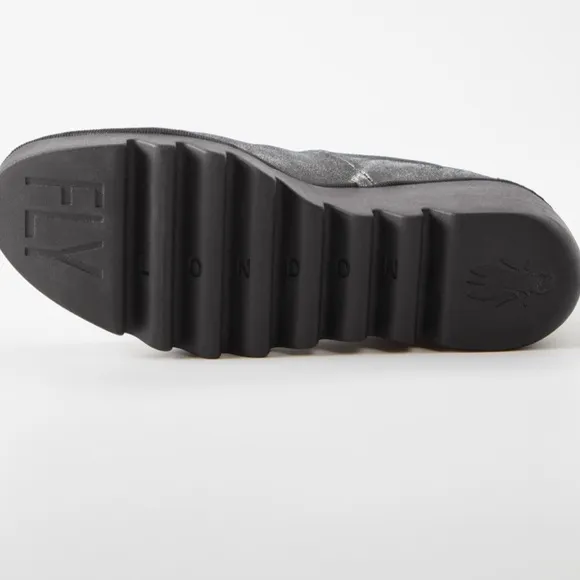 New Beso Wedge ShoeLeather Shoe (ID: A158265)Designed by Fly London size 40