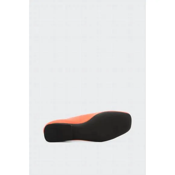 NEW CAMPER women's casi myra moccasin in velocity orange