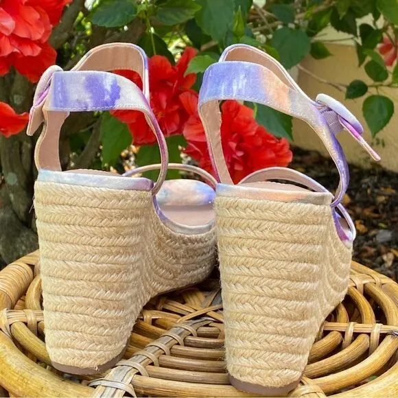 NEW CHELSEA &amp; VIOLET CV-HENNA OPEN TOE ANKLE STRAP TIE-DYE WEDGES 9.5