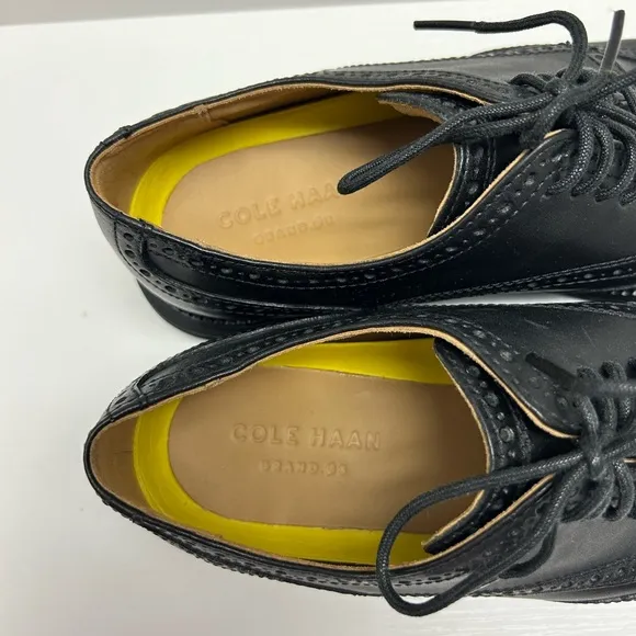 NEW Cole Haan Original Grand Wingtip Oxford Shoes, size 8.