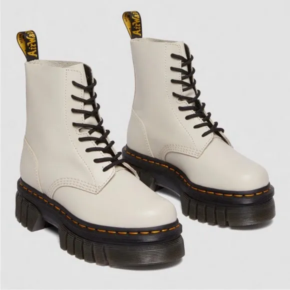 New Dr Martens Audrick Nappa Leather Platform Boots