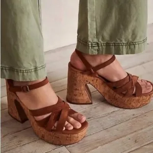 NEW FREE PEOPLE Lisbon Brown Suede Leather Platform Ankle Heels
